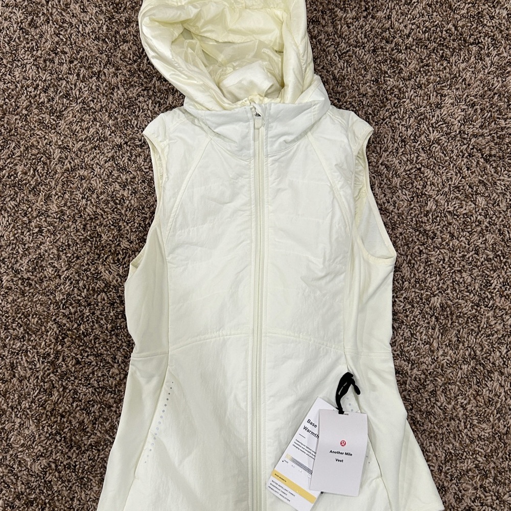 Lululemon Another mile vest